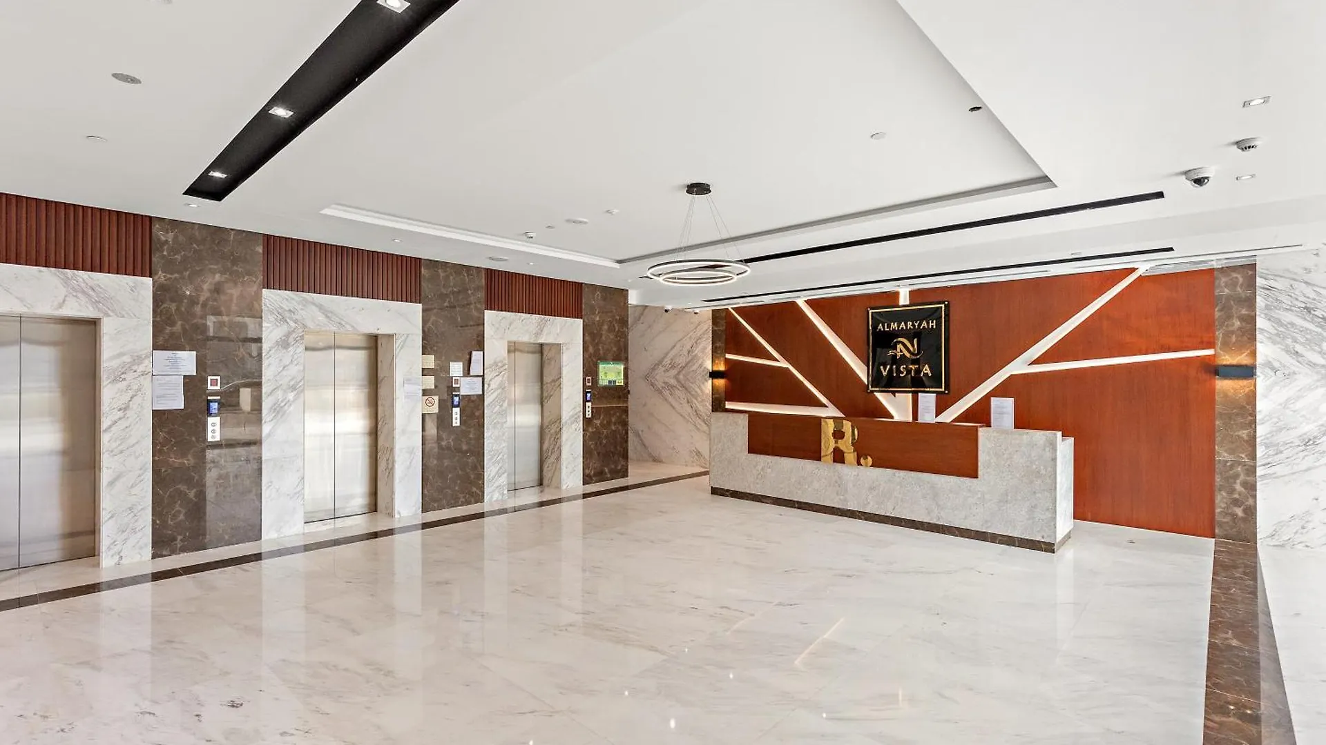 Lakeside Luxury Living In Al Maryah Island Abu Dhabi Lejlighed