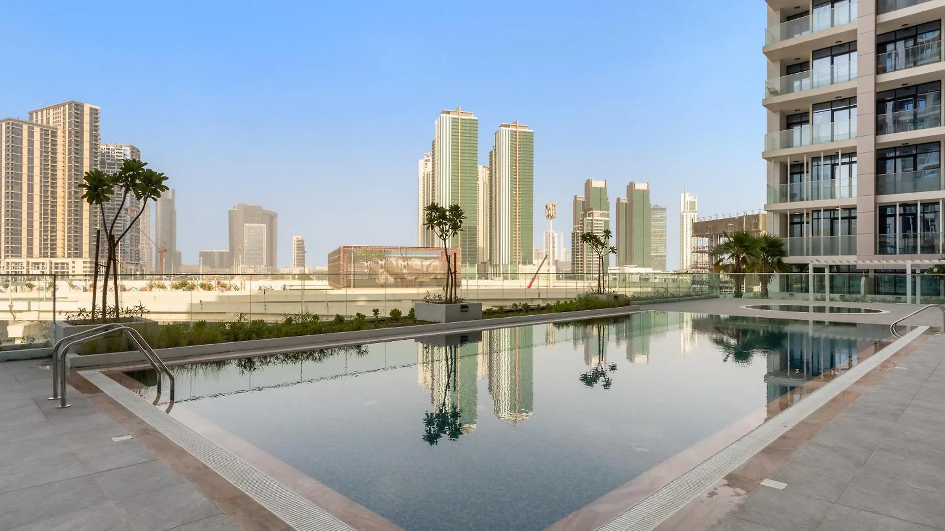 Lakeside Luxury Living In Al Maryah Island Abu Dabi Birleşik Arap Emirlikleri